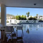 Elite Luxury - 3 4*