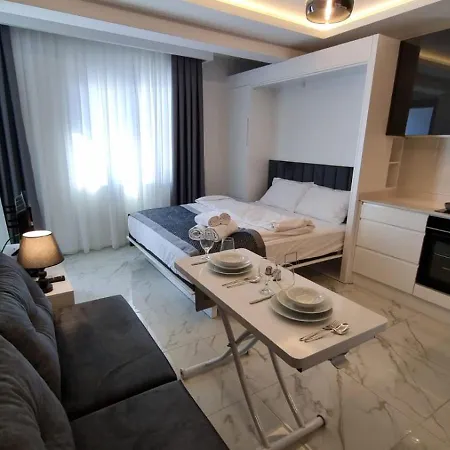 Elite Luxury - 3 Lägenhetshotell 4*