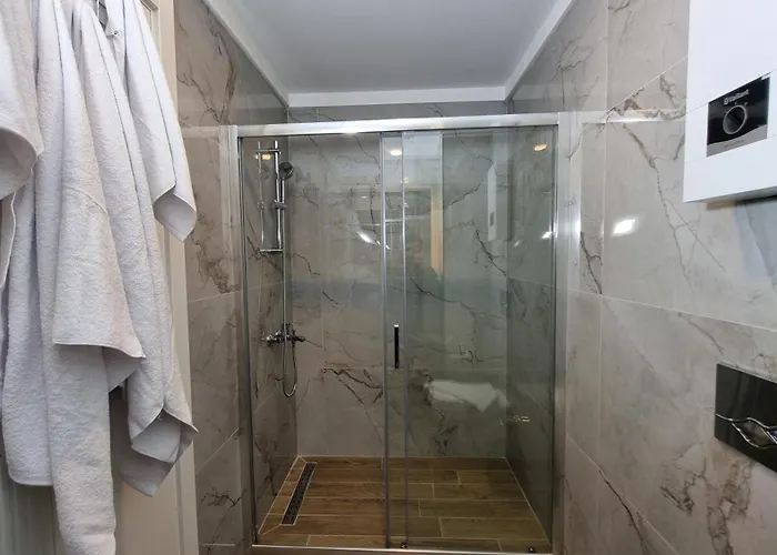 Elite Luxury - 3 Hotel apartamentowy 4*