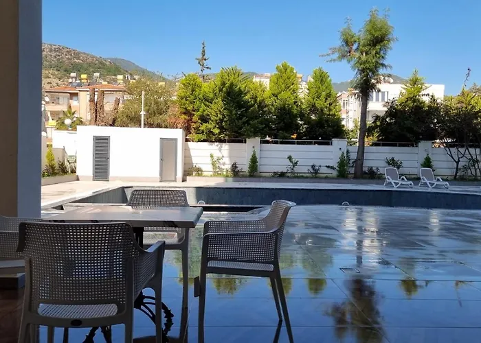 Elite Luxury - 3 Apart Otel 4*